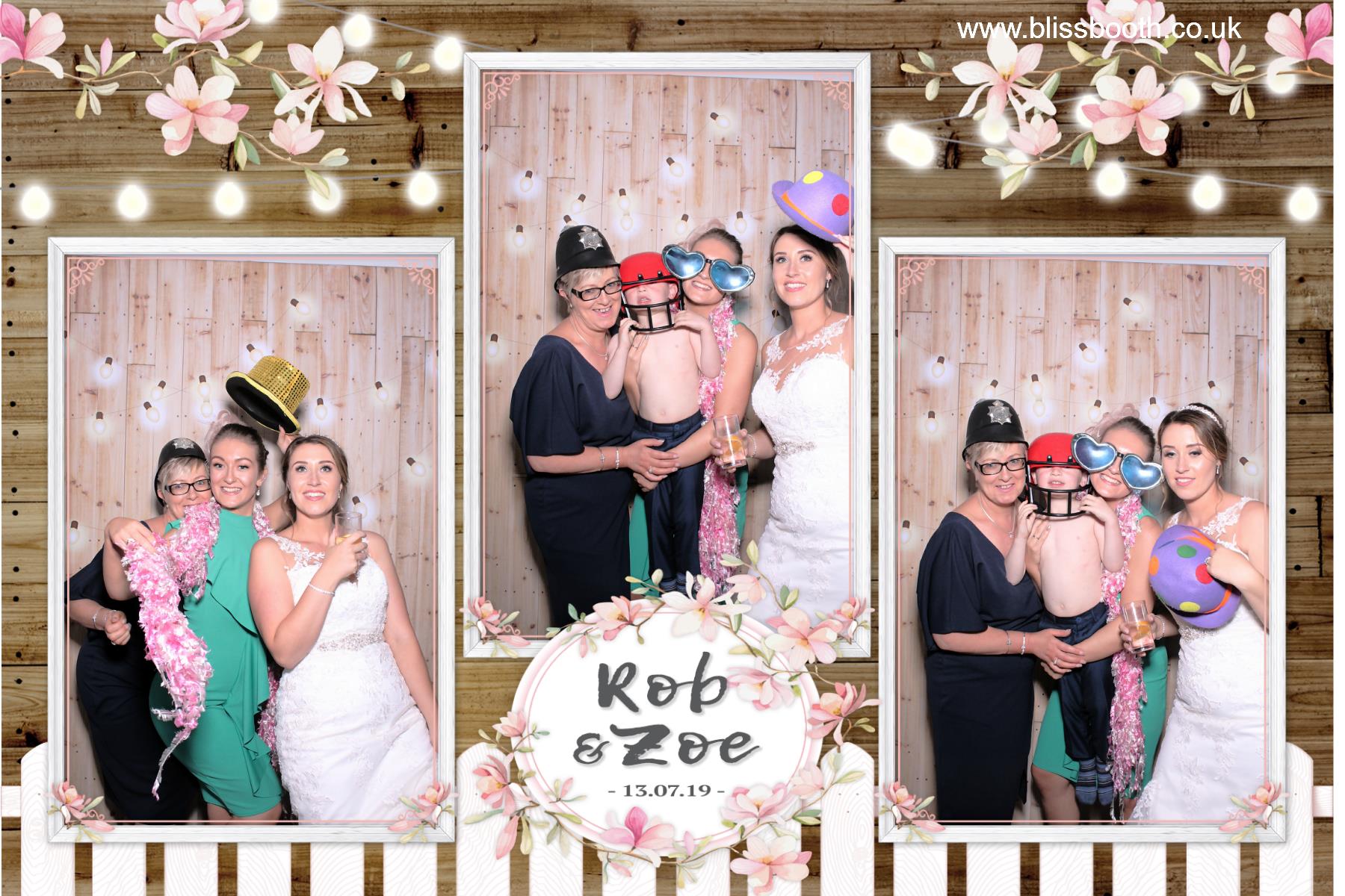 Rob and Zoe | View more photos from the event at gallery.blissbooth.co.uk/u/BlissBooth/Rob-and-Zoe